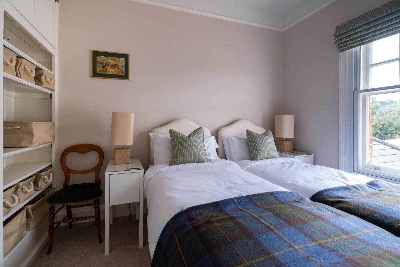 Surrey Lodge Brockenhurst Luaran gambar