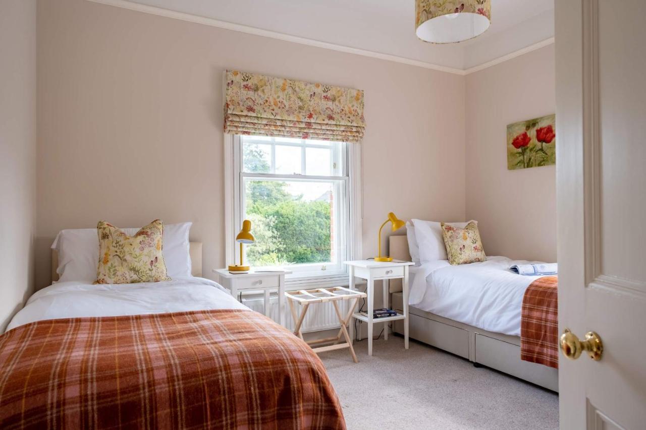 Surrey Lodge Brockenhurst Luaran gambar