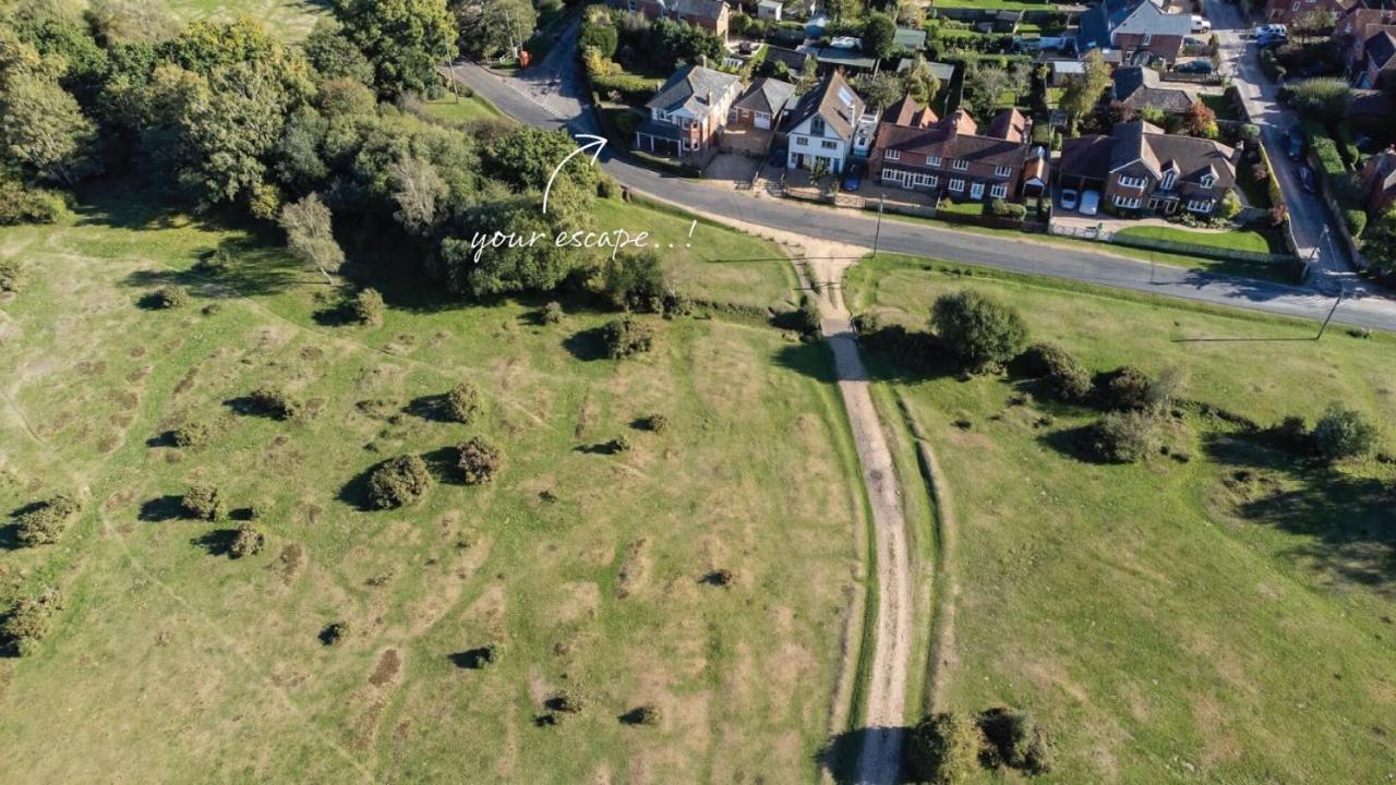 Surrey Lodge Brockenhurst Luaran gambar
